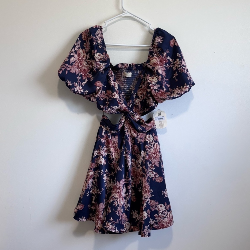 Altar’d State NWT Floral Navy Dress small - Picture 2 of 5